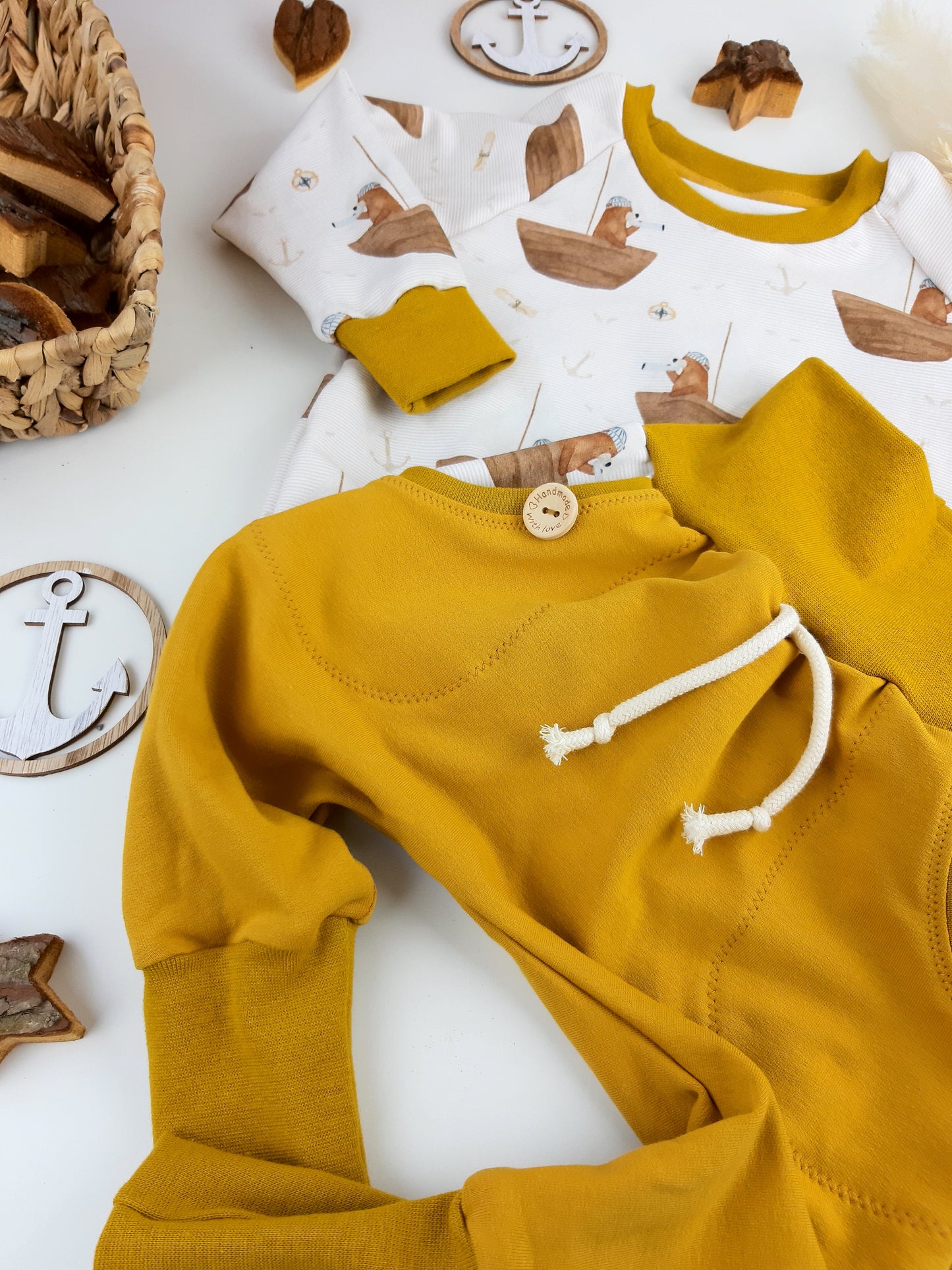Baby Set Handmade// Sweater oversized mit Haremshose // Baby Pumphose Scandi Stil // Kinderpullover aus Bio Baumwolle // Gr. 62 - 134