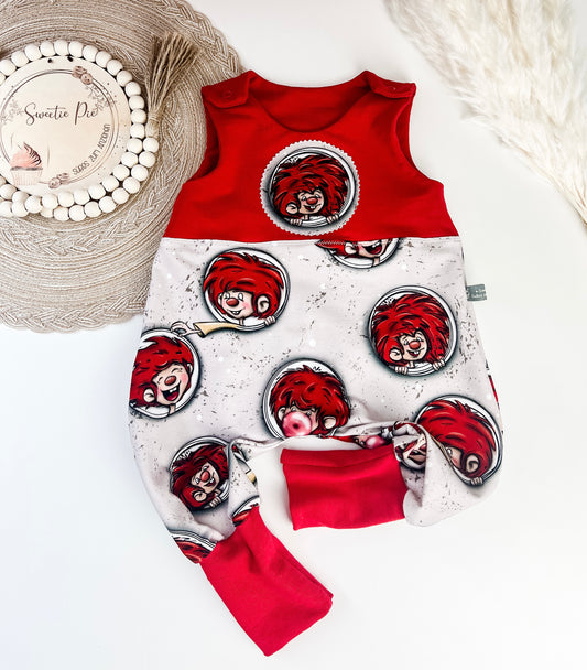 Mucki Baby Strampler mit Applikation | Baumwolle | Kurz oder Lang | Handmade Sommerstrampler Jungen Mädchen | Rot & Beige Unikat I Gr. 44–98zur Geburt – Unisex