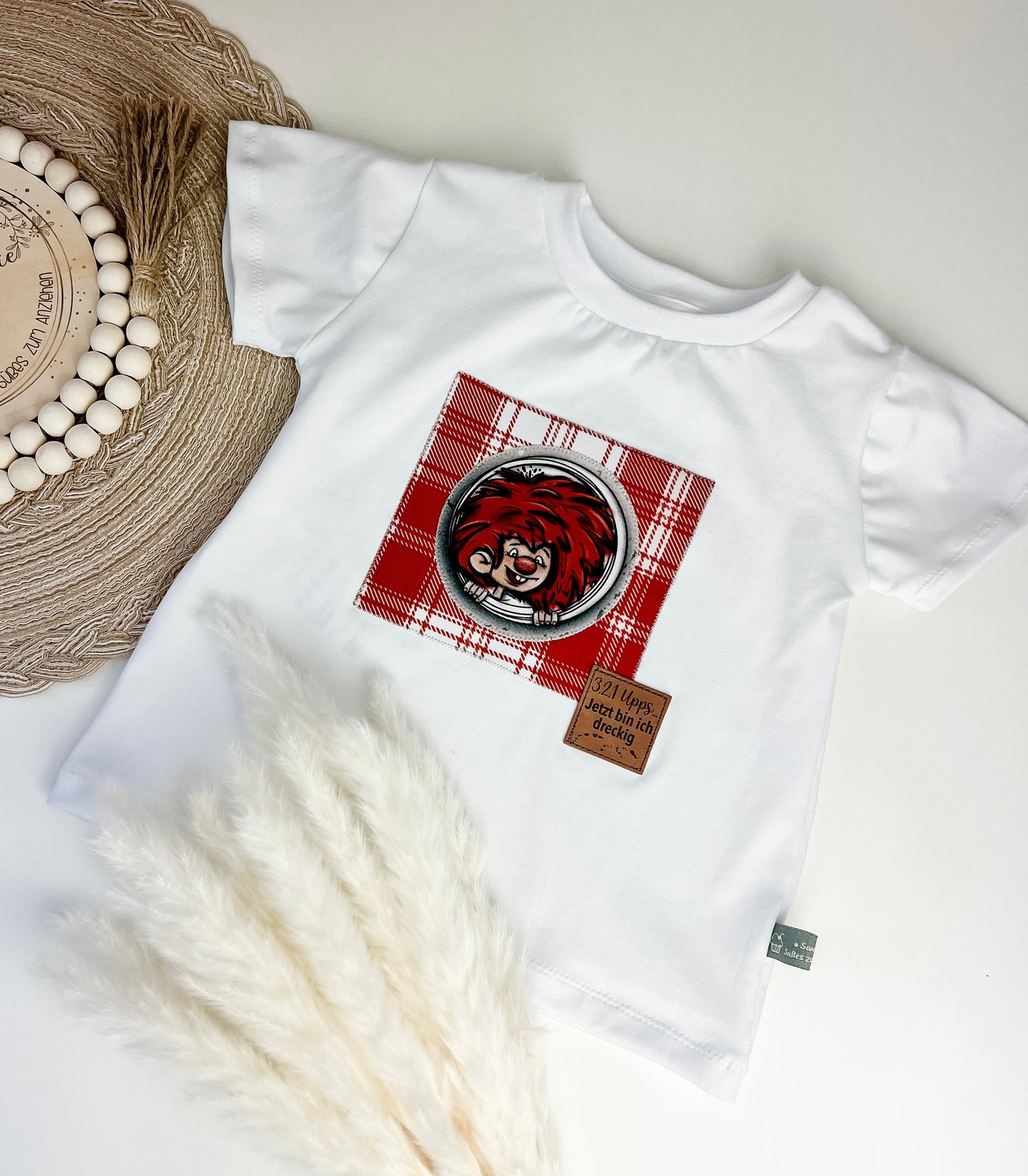 Baby Set Sommer – Kurze Slim Harem + T-Shirt mit frechem Kobold – Handgemacht – Unikat für Babys & Kleinkinder Gr. 62 - 128