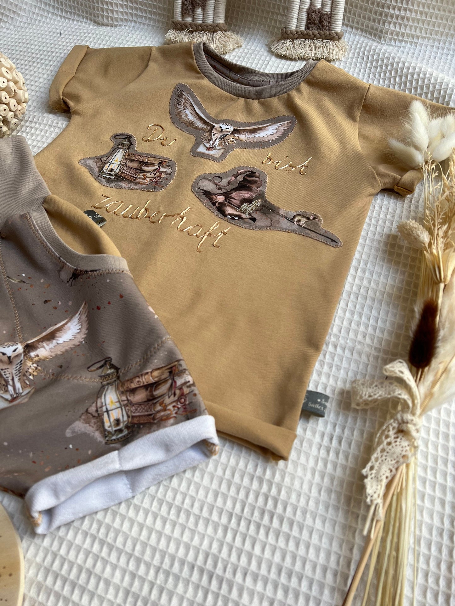 Babyset Shirt und Hose magisch // personalisierte Babykleidung // Eulen // magisches Sommer Outfit // Babyset Zauberei // Gr. 62 - 122