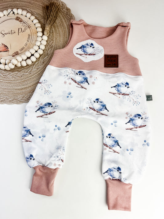 Strampler Mädchen, Baby Einteiler, Newborn Outfit, Babyset, Handmade Babystrampler in weiß blau, Blumen, Vögel,  Baby Geschenk Gr. 44–98