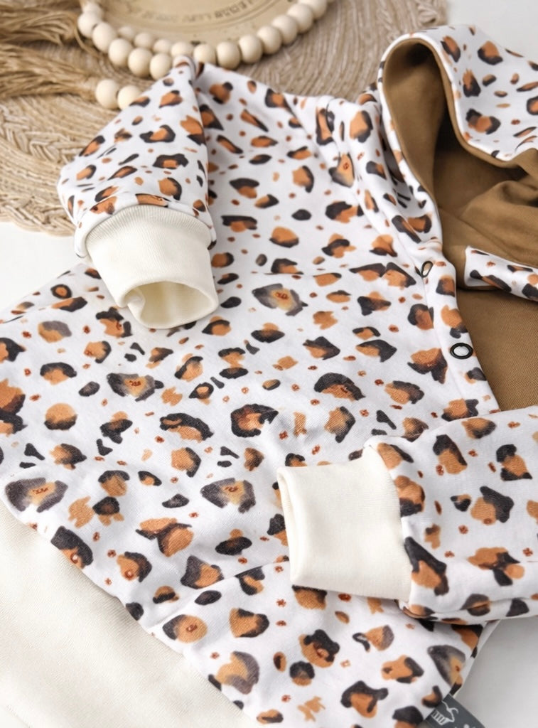 Leo Hoodie für Kinder | Unisex Kinder Hoodie in Weiß, Beige oder Schwarz | Bequeme Kindermode | Leo Kollektion