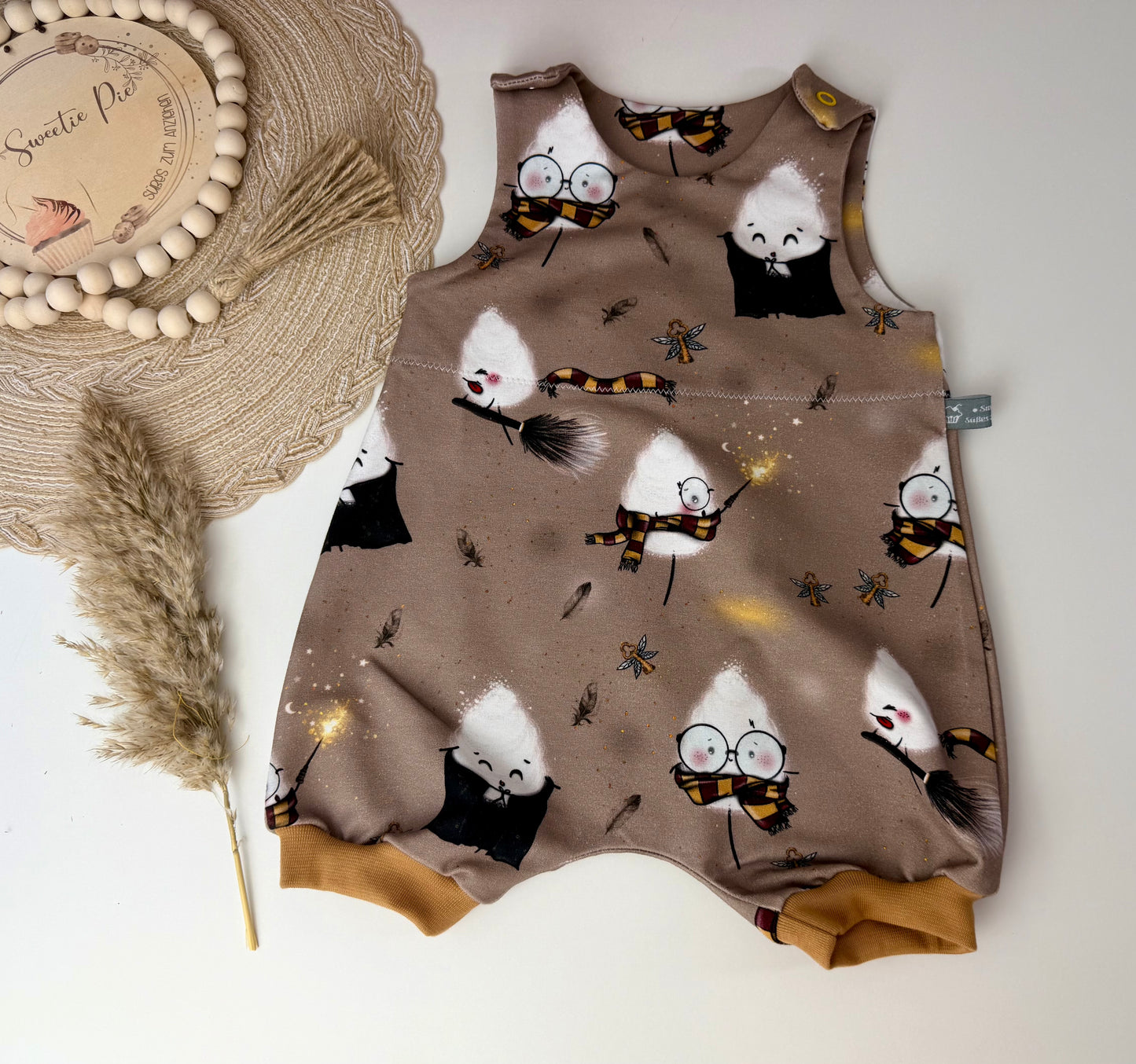 Kurzer Sommerromper „Magische Zuckerwatte“ | Bio Baumwolle | Baby Strampler Sommer | Handmade Einteiler | Bequemer Kinderromper Größe 50–92