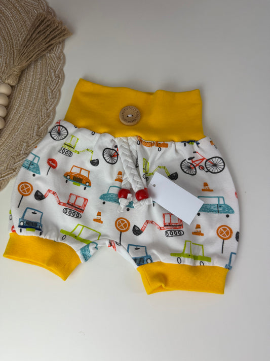 SOFORTKAUF Gr. 56/62 Kurze Baby Pumphose Fahrzeuge bunt