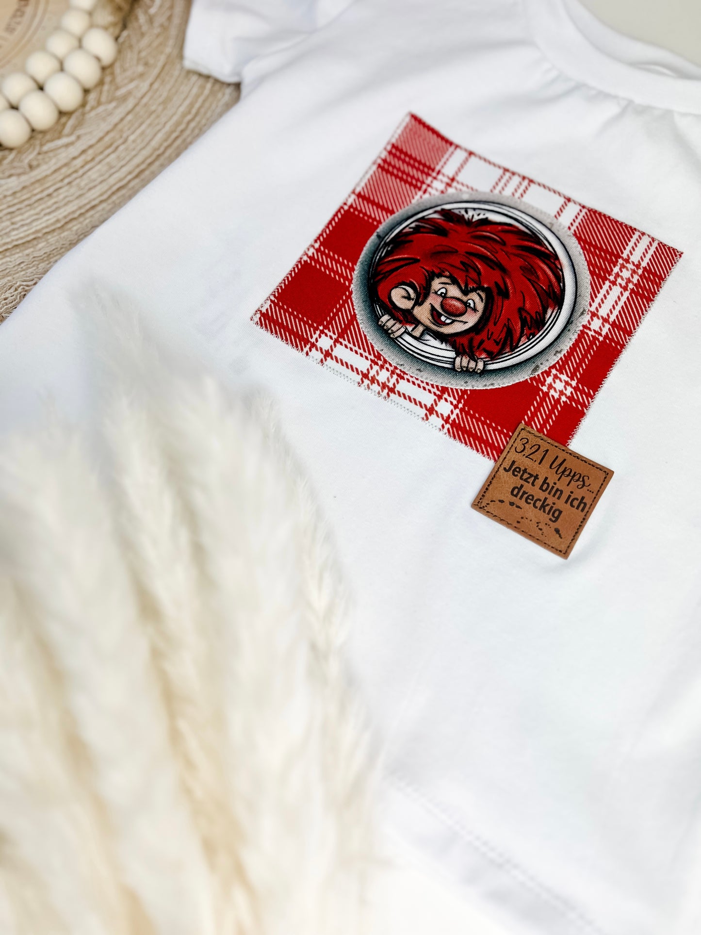 Baby Set Sommer – Kurze Slim Harem + T-Shirt mit frechem Kobold  – Handgemacht – Unikat für Babys & Kleinkinder Gr. 62 - 128