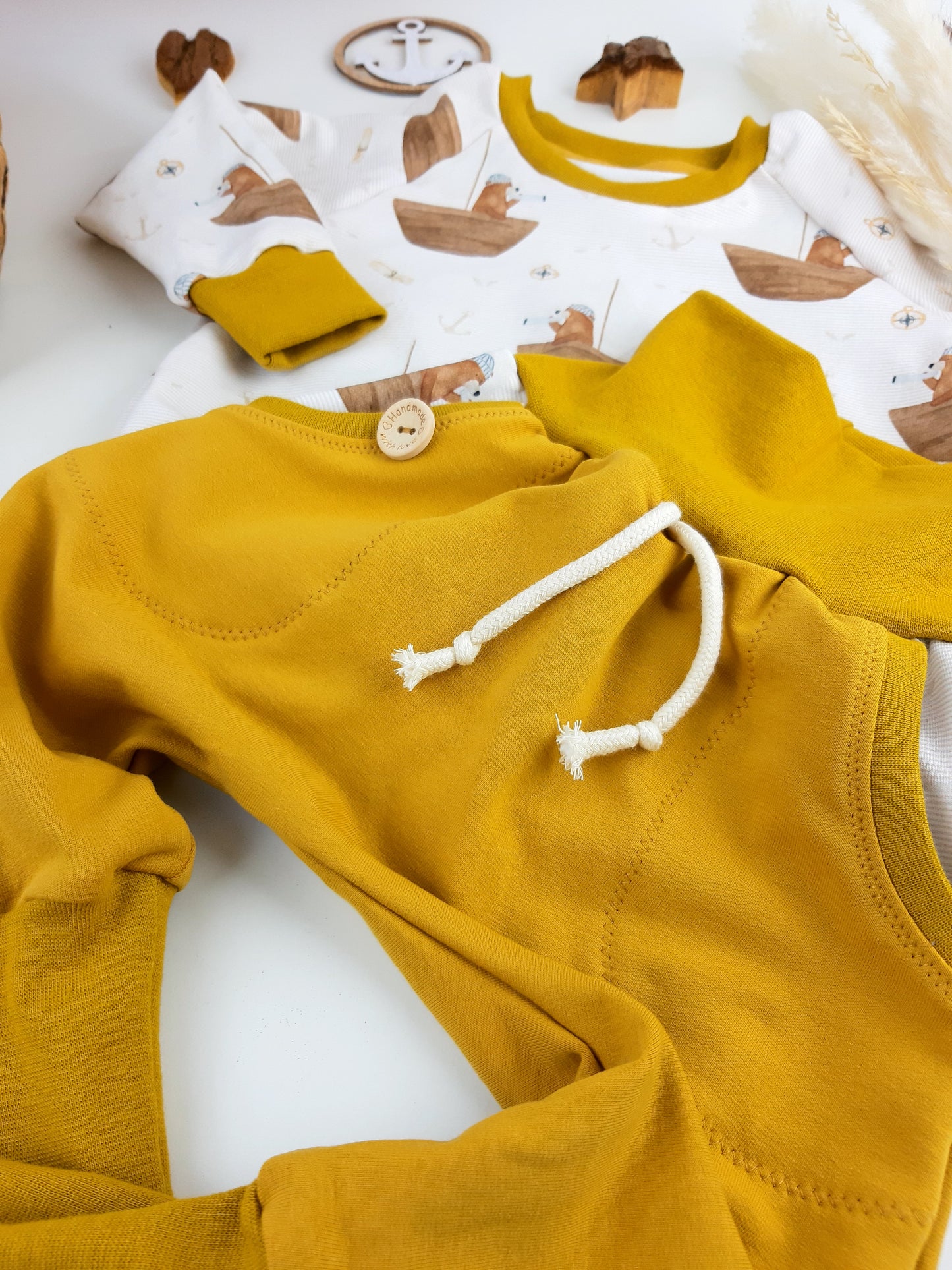 Baby Set Handmade// Sweater oversized mit Haremshose // Baby Pumphose Scandi Stil // Kinderpullover aus Bio Baumwolle // Gr. 62 - 134