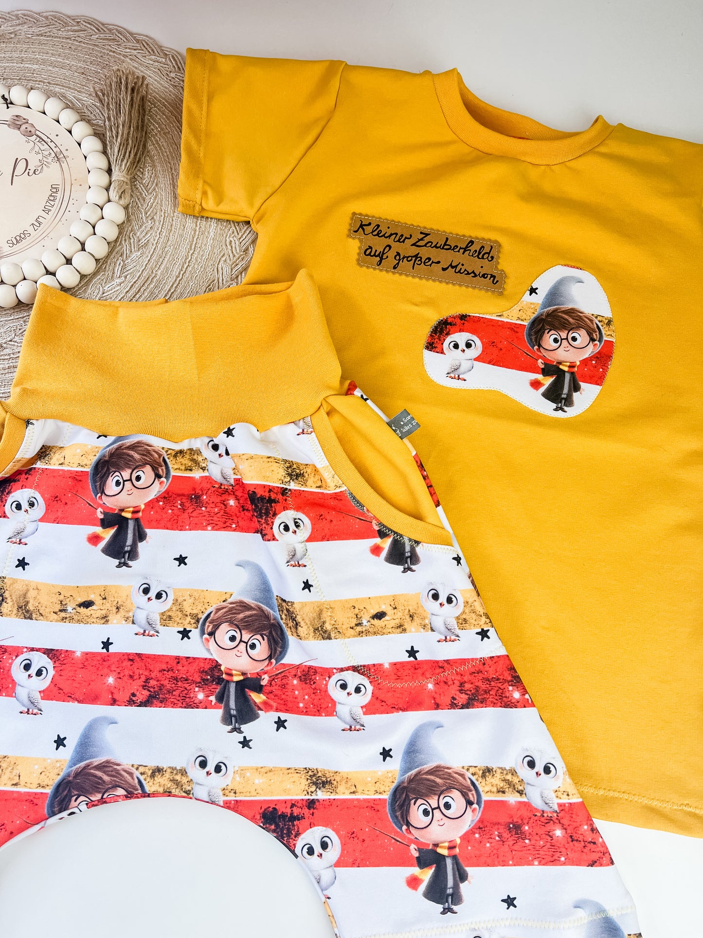 Zauberhaftes Baby Set – T-Shirt mit Applikation & SnapPap Spruch + Shorts mit Zauberer & Eule – Handmade Kleidung für Kindern Gr. 62 - 128