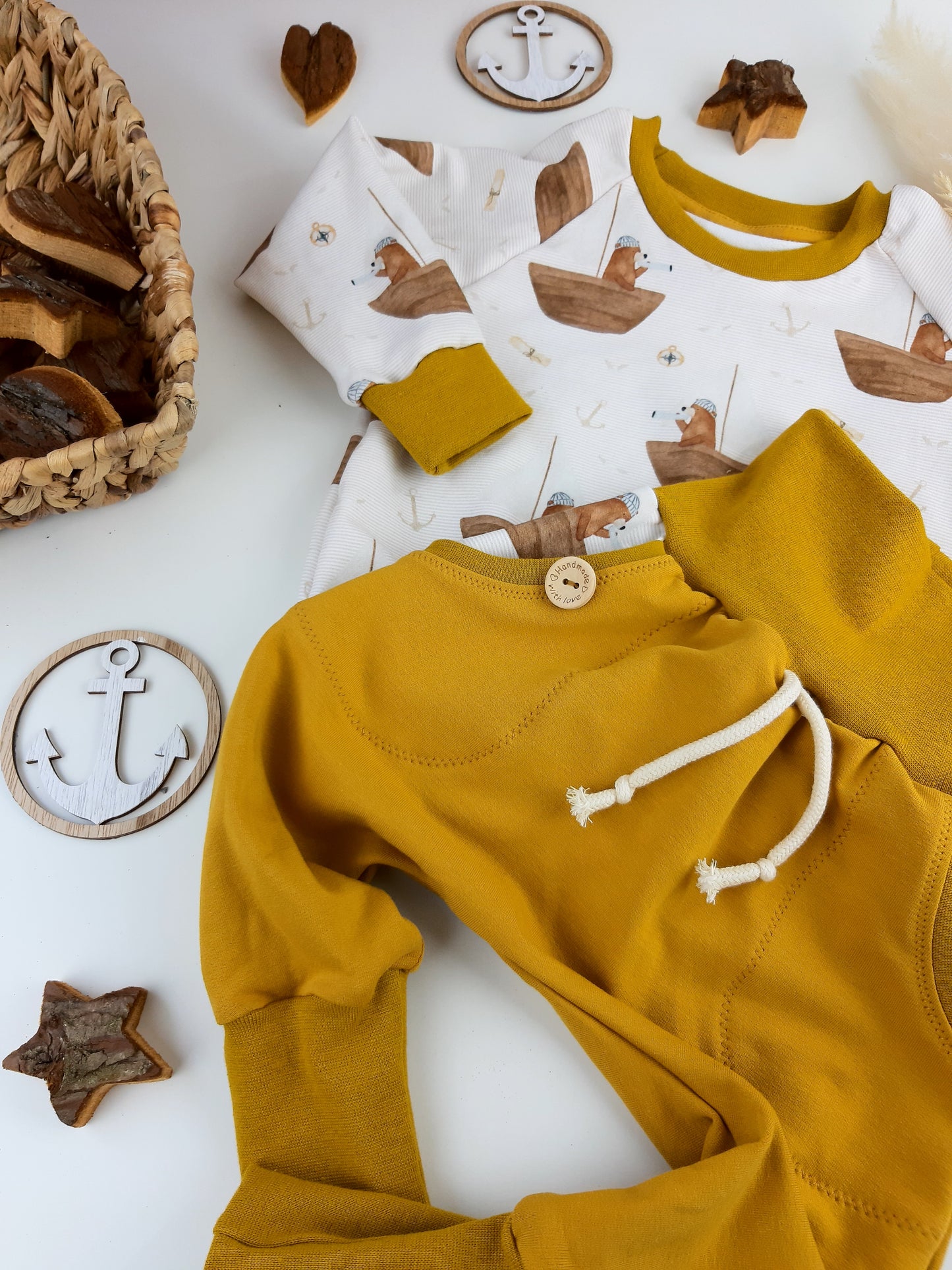 Baby Set Handmade// Sweater oversized mit Haremshose // Baby Pumphose Scandi Stil // Kinderpullover aus Bio Baumwolle // Gr. 62 - 134