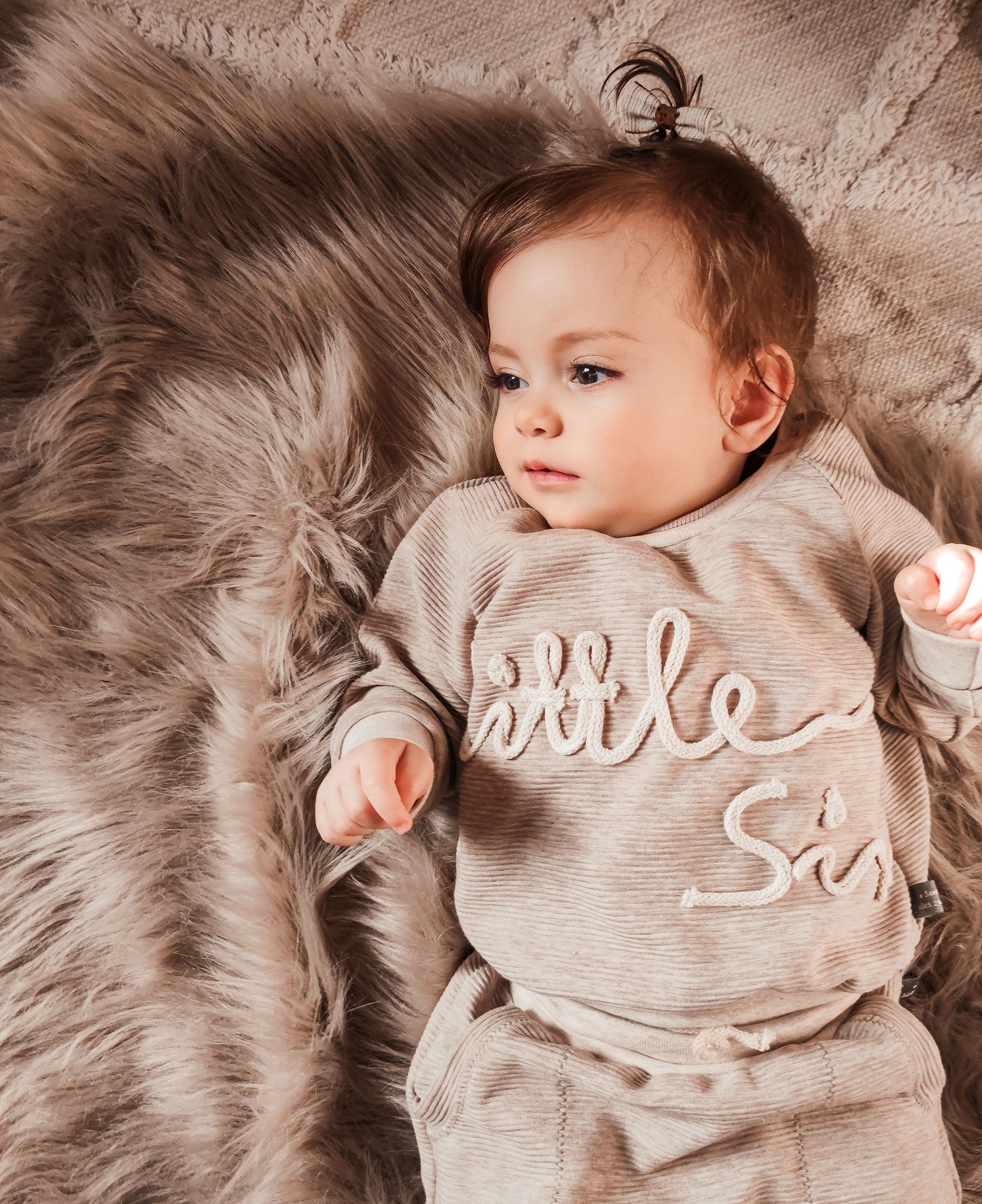 Personalisierter Ribjersey Sweater mit Kordelschrift – Handgemacht, 8 Farben, Gr. 62 - 134